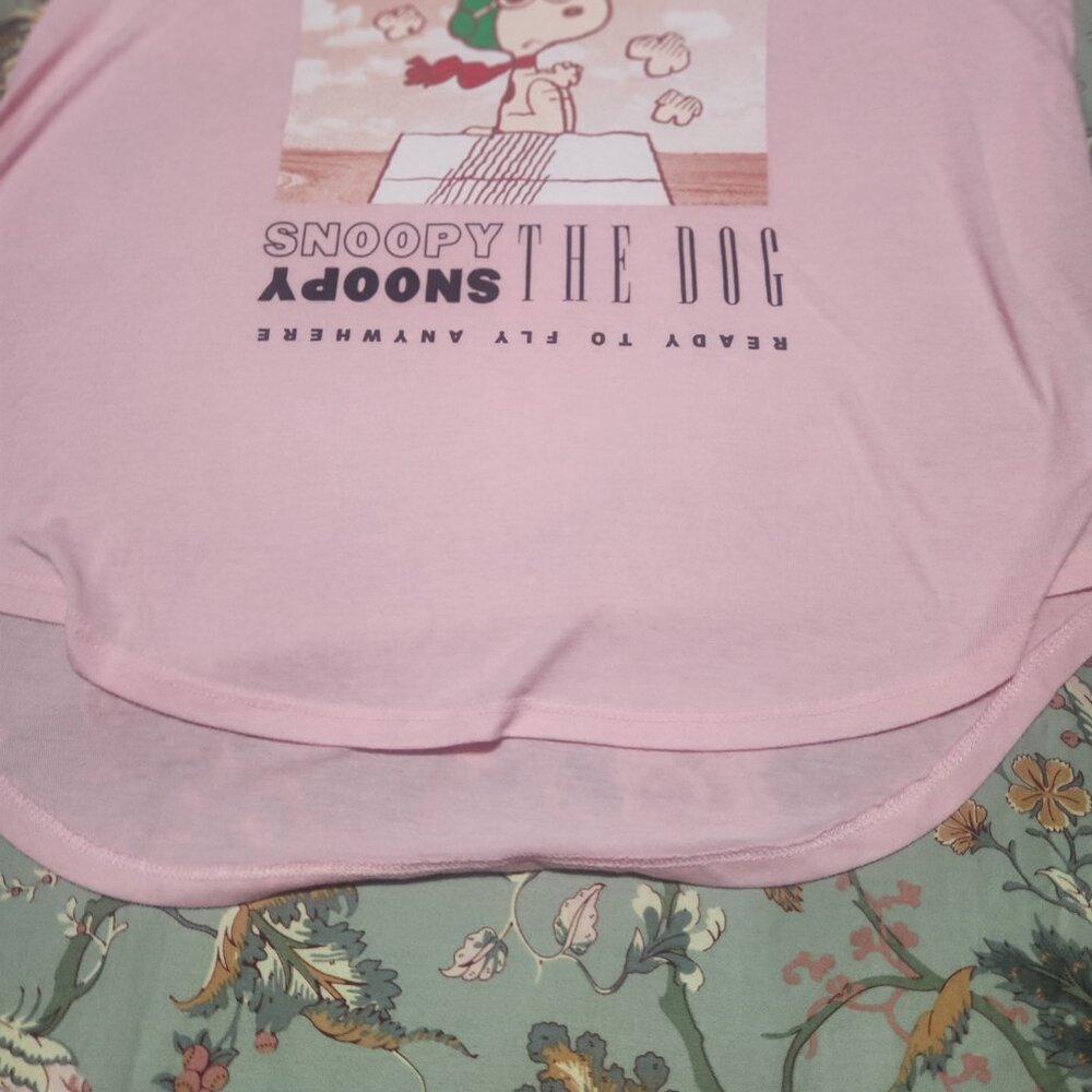 Peanuts/Flying Aces Snoopy Graphic Tee Pink/Multi Color Size XXL - Picture 4 of 6